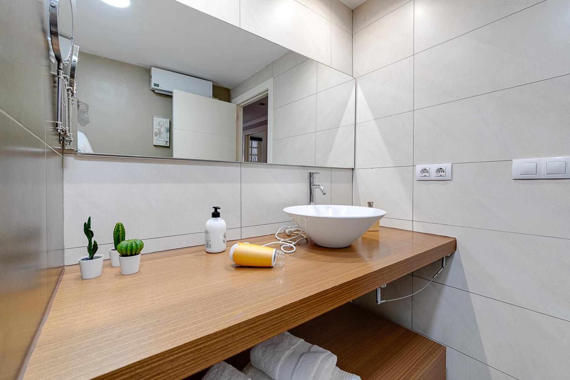Hb Apartments - Mercado Central - Rambla Alicante - La Suite De La Playa ภายนอก รูปภาพ